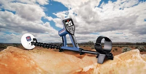 MINELAB Gold Monster 1000 Gold Detector for Adults 5" Waterproof Search Coil - Picture 1 of 8