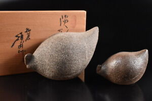 F6930: Japanese Seto-ware Youhen pattern BIRD STATUE  , auto w/signed box