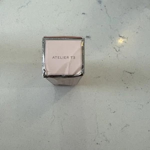 Westman Atelier Vital Skincare Concealer - Full Size - ATELIER T3 - Picture 1 of 3