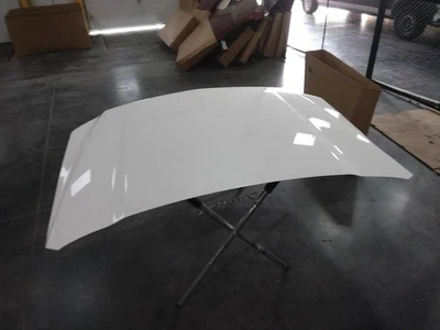 Capó usado se adapta a: Chevrolet Tahoe 2015 grado C Foto 1 de 4