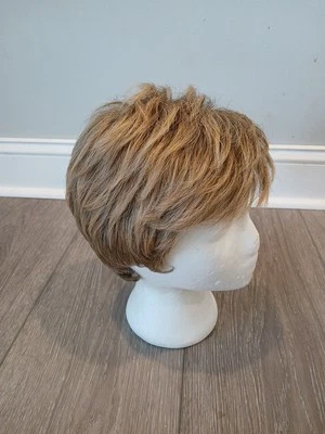 Henry Margu Sintético Capa Corta WiG 100% Fibra Modacrílica Dorado Marrón Rubio  Foto 1 de 4