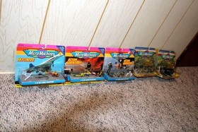 Vintage 1993 Lot of (5) Micro Machines Action/Military/Skyline Collections