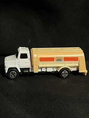 Camión de combustible Road Champs Road Machines Exxon blanco fundido a presión casi nuevo Foto 1 de 4