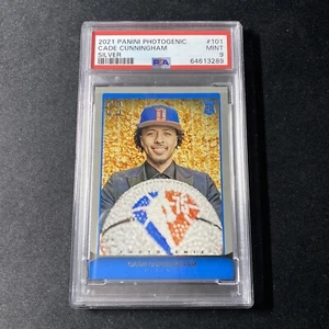 2021 PANINI FOTOGENICO CADE CUNNINGHAM ARGENTO PSA 9 - Foto 1 di 2