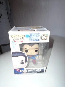 Funko POPDC Heroes - SUPERMAN VINYL FIGURE DC COMICS NIB - Picture 1 of 7
