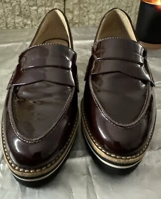 Zapato PennLoafer Antonio Melani Bradlie 6 1/2 charol brillante sin cordones - Nuevo Foto 1 de 4
