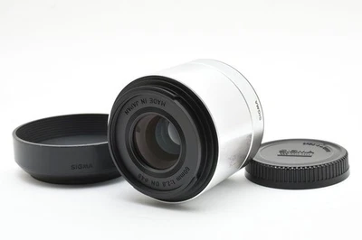 Sigma Camera Lens 60mm f2.8 DN Silver w/Hood Micro Four Thirds 081 - Image 1 of 4