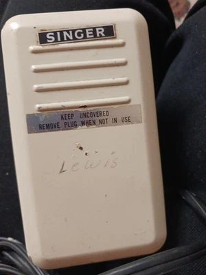 Vintage Sewing Machine Foot Pedal 3-Prong YC-50 819J Singer Speed Control  - Image 1 of 4