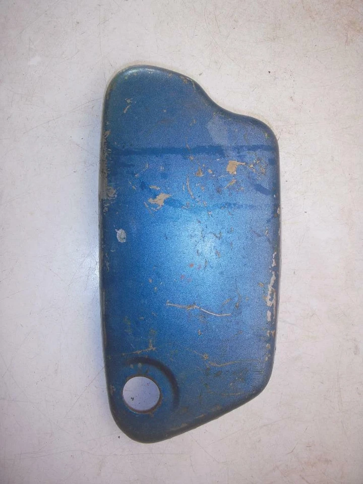 CL77 HONDA MAROON BLUE SILVER RIGHT Side Cover used SC-675 - Image 1 of 1