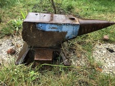 schmiede amboss gebraucht Ca 135kg 