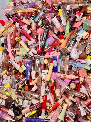Lip Products Bundle, Lipgloss bundle, Mystery Bundle (20PCS) - Image 1 of 4