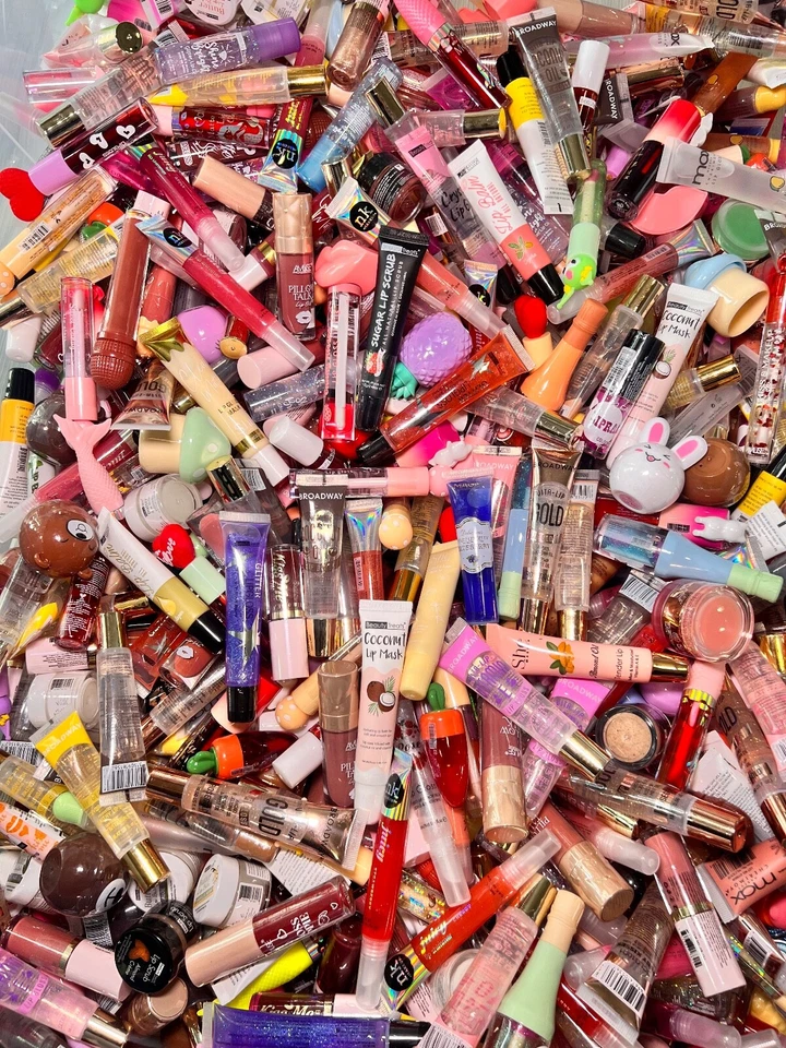Lip Products Bundle, Lipgloss bundle, Mystery Bundle - Image 1 of 4
