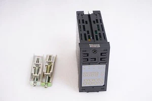 OMRON DIGITAL CONTROLLER E5EK-AA2F FREE SHIP - Picture 1 of 6