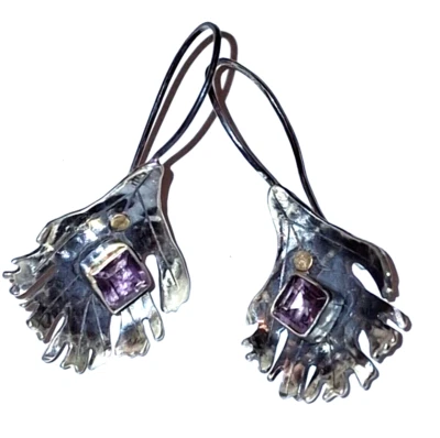 Pendientes Gancho Artista Carol Fugmann Hoja Amatista 14k Hoja Plata Esterlina Estudio De Colección Foto 1 de 4