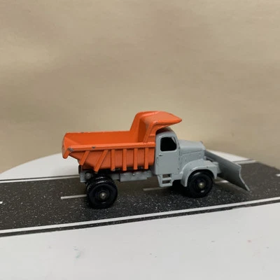 Matchbox Lesney No. 16 Scammell Snow Plow Plough Light Gray & Orange Bed NM - Image 1 of 4