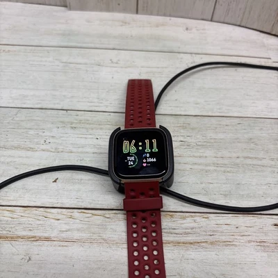Fitbit Versa 2 FB507 Smartwatch Red Band Pink  w/ Charger - Image 1 of 2