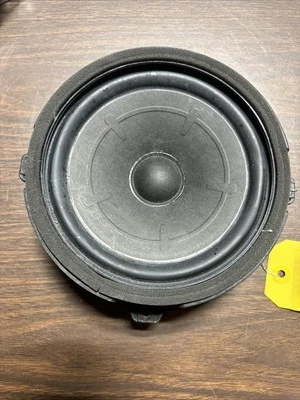 2019-2023 KIA FORTE REAR LEFT SIDE DOOR AUDIO SOUND SPEAKER BLACK OEM A21 - Image 1 of 3