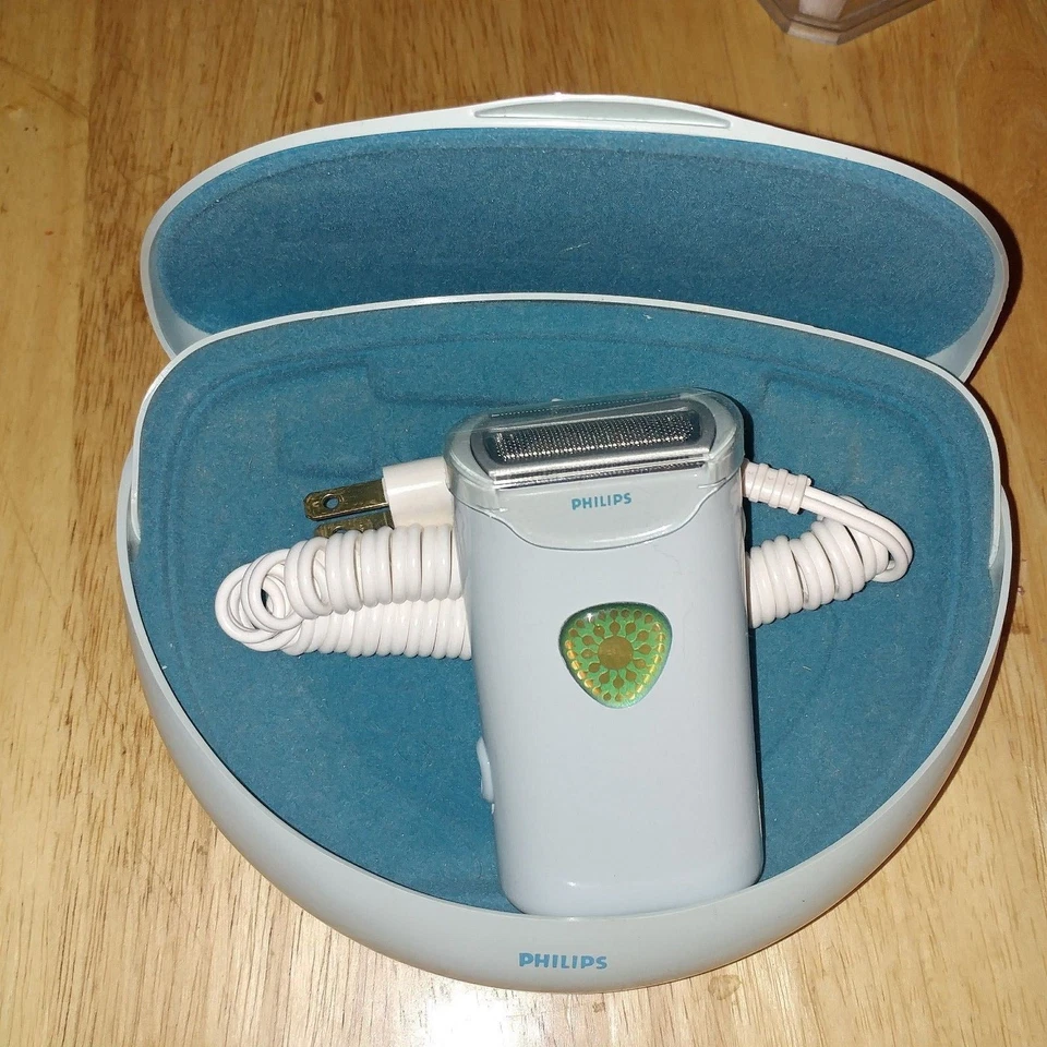 Philips Afeitadora Eléctrica Mujer para Piernas Essential Azul con Estuche, 1974 Foto 1 de 4