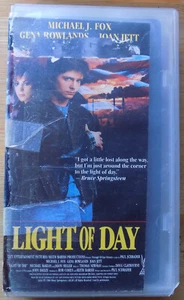 Light of Day - Cut Box in Plastic Case VHS - Michael J Fox, Joan Jett - Picture 1 of 3
