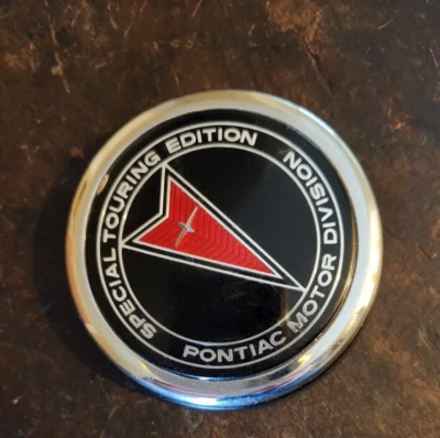 Emblema 1989-1991 Pontiac 6000 STE tapa maletero bloqueo cubierta "Special Touring" Foto 1 de 3