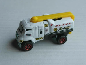 Matchbox Xcanner weiß/schwarz X-Ray Security Patrol LKW Truck Camion MBX Mattel - Picture 1 of 4