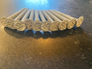 1969 - Antiker Eisenbahn datierter Nagel - RR Krawatten-/Stangenmarkierer - 10 Nägel pro Bestellung - Bild 1 von 3