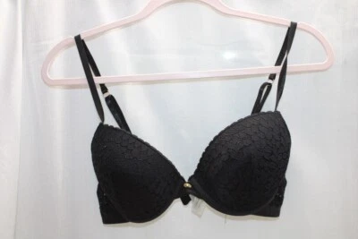 Jessica Simpson 黑色蕾丝聚拢文胸 36C — 第 1/3 张图片