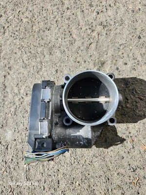 Audi A6 2012 carrocería del acelerador OEM Foto 1 de 3