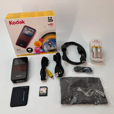 Kodak Zx1 Pocket Video Camera HD 720p Complete w/ 8GB SD Memory - TESTED WORKS - Image 1 of 4