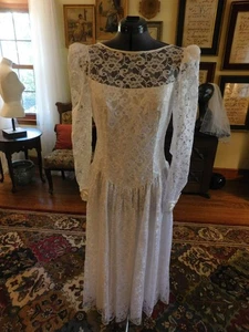 SCHÖNES 70ER JAHRE SPITZE LANGARM, WEISSE SPITZE ALFRED ANGELO HOCHZEITSKLEID S 13/14 - Bild 1 von 5