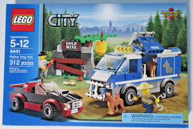 Lego CITY 4441 ~ POLICE DOG VAN ~ Retired NISB  Sports Car  GOLD MINE CAVE dogs