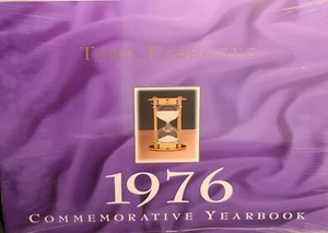 1976 Time Capsule Commemorative Keepsake Yearbook - FACTORY SEALED - Foto 1 di 2
