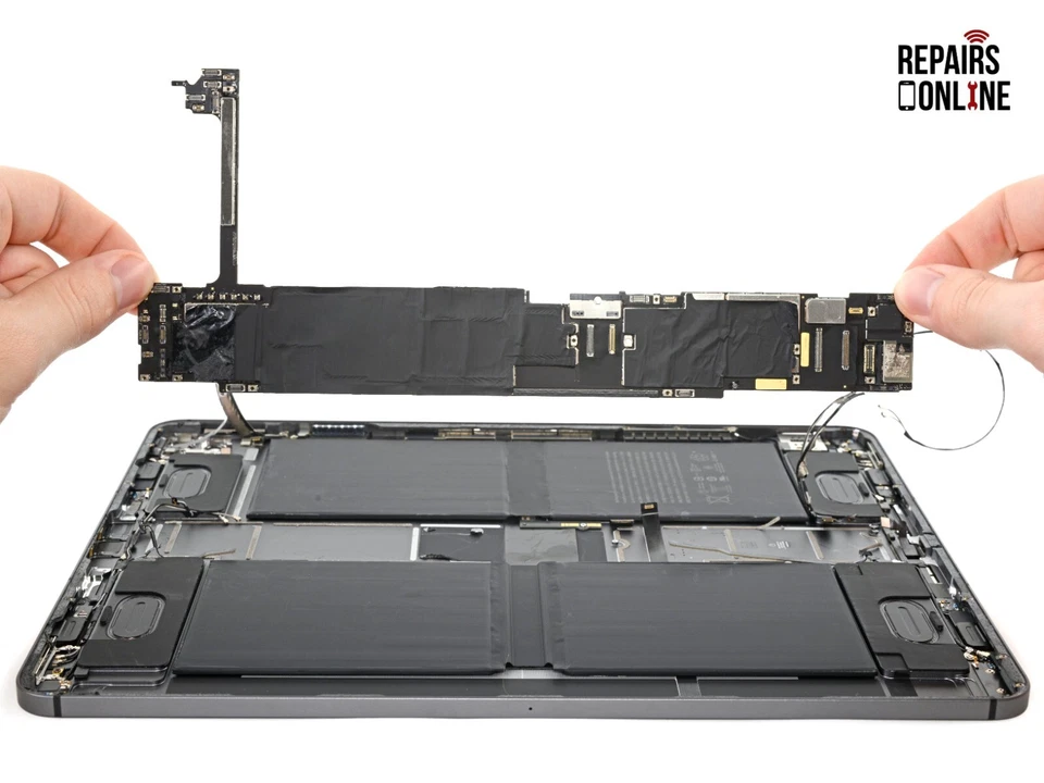 iPad Pro 12.9 5th Gen No Touch / Touch Not Working Repair Service - Image 1 of 1