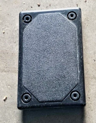 Placa de manija interruptor de eliminación de moldura de puerta Camaro Firebird 1982-92 OEM LOC135E Foto 1 de 4