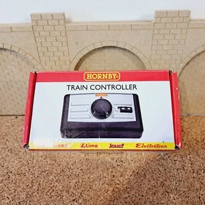 CONTROLADOR DE VELOCIDAD HORNBY RAILWAYS CALIBRE OO R8250 NUEVO ENVÍO GRATUITO - Imagen 1 de 1