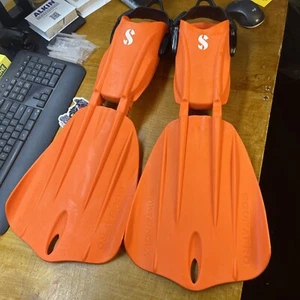 Scubapro - Aletas Seawing Nova Gorilla - Grandes - Naranja - Buceo Tacón Abierto - Imagen 1 de 6