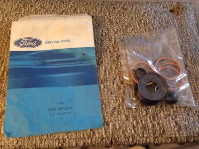 NOS 1980 1985 FORD THUNDERBIRD POWER STEERING VALVE SEAL KIT - Image 1 of 2