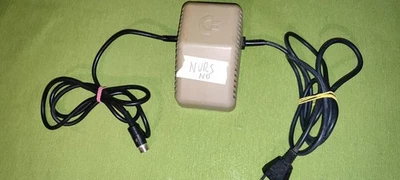 alimentatore power supply commodore 64 vic 20 c64 non funzionante scarpone - Immagine 1 di 4