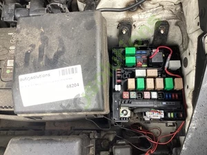 HYUNDAI IX35 MK2 2010-2013 Fuse Box In Engine Bay - Picture 1 of 6
