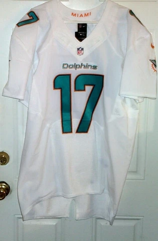 WHITE DOLPHINS TEAM ISSUED 2013 TANNEHILL #17 JERSEY SIZE 48 Cover