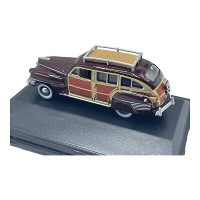 Chrysler Town and Country 1942 coche diecast escala 1:87 Oxford Woody Wagon granate Foto 1 de 4