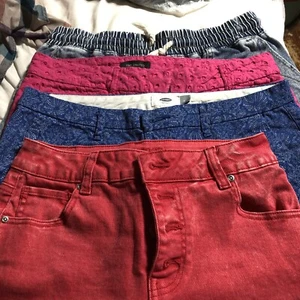 Girls Mixed Short Lot 4 Size Small 4 School Spring Outdoors Vacation With Bonus - Picture 1 of 10
