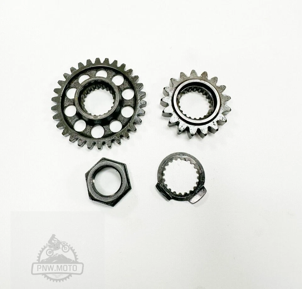 Yamaha YZ250F 2004 YZ 250f OEM CIGÜEÑAL CIGÜEÑAL CONJUNTO DE ENGRANAJES DE TRANSMISIÓN PRIMARIA Foto 1 de 2