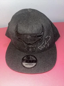TONI KUKOC AUTOGRAPHED SIGNED CHICAGO BULLS HAT New Era SnapBack - Picture 1 of 6