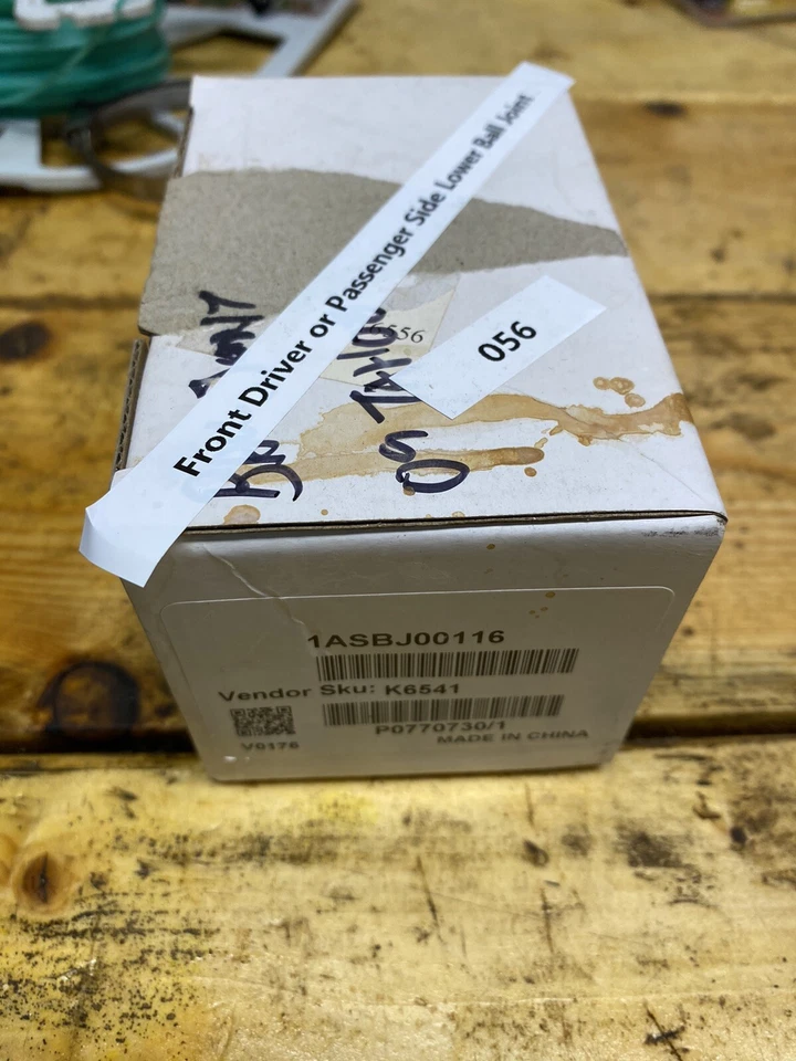 Suspensión rótula piezas inferiores delanteras Master 1ASBJ00116 Foto 1 de 1