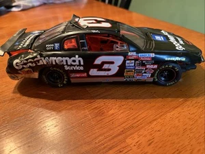 Dale Earnhardt #3 GM Goodwrench Crash Car 1/32 RCR MUSEUM SERIES 1997 Diecast - Picture 1 of 4