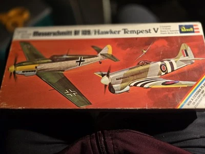 Pre Owned Vintage Revell 1 72 Fighting Deuces  Me 109/Hawker Tempest V - Image 1 of 4