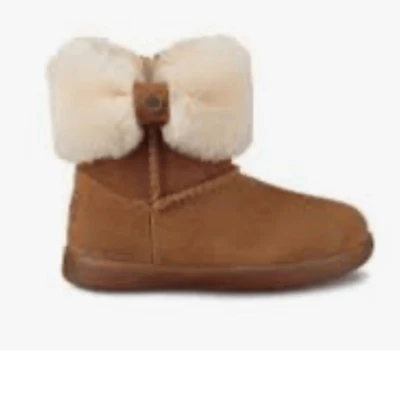 UGG Baby Ramona Boot, Size 0/1. BRAND NEW has tag but no box - Image 1 of 4