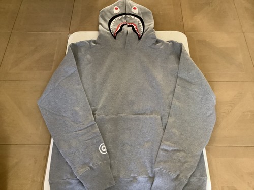 A BATHING APE (BAPE) Autentico maglione a bathing ape bape shark felpa con cappuccio grigio uomo XL nuovo