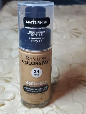 REVLON-COLORSTAY- 24HRS-MATTE FINISH-COMBINATION OIL SKIN-SPF 15-460 MACADAMIA - Image 1 of 3